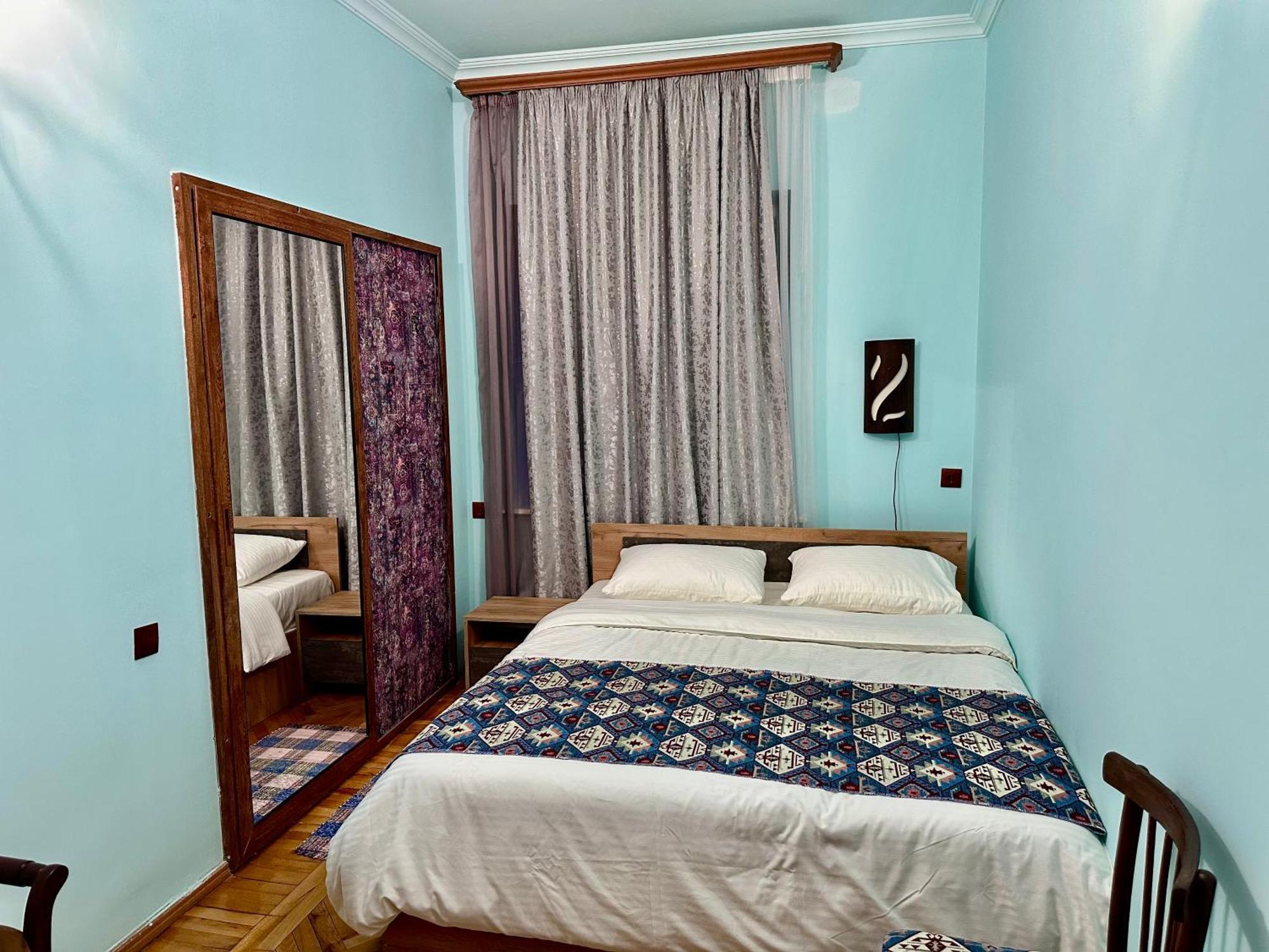 Tadevosyan Guest House Bjni Екстериор снимка